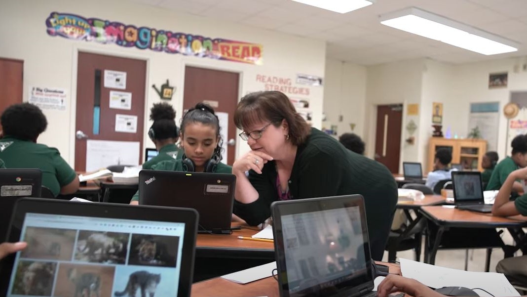 See the Creative Communicator standard in action in this YouTube playlist.